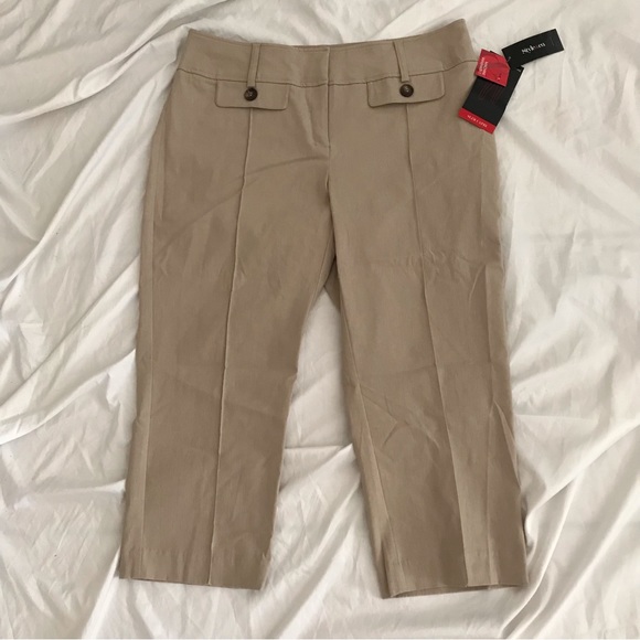 Style & Co. Pants - Style & Co. 14 Slim Capri NWT Beautiful